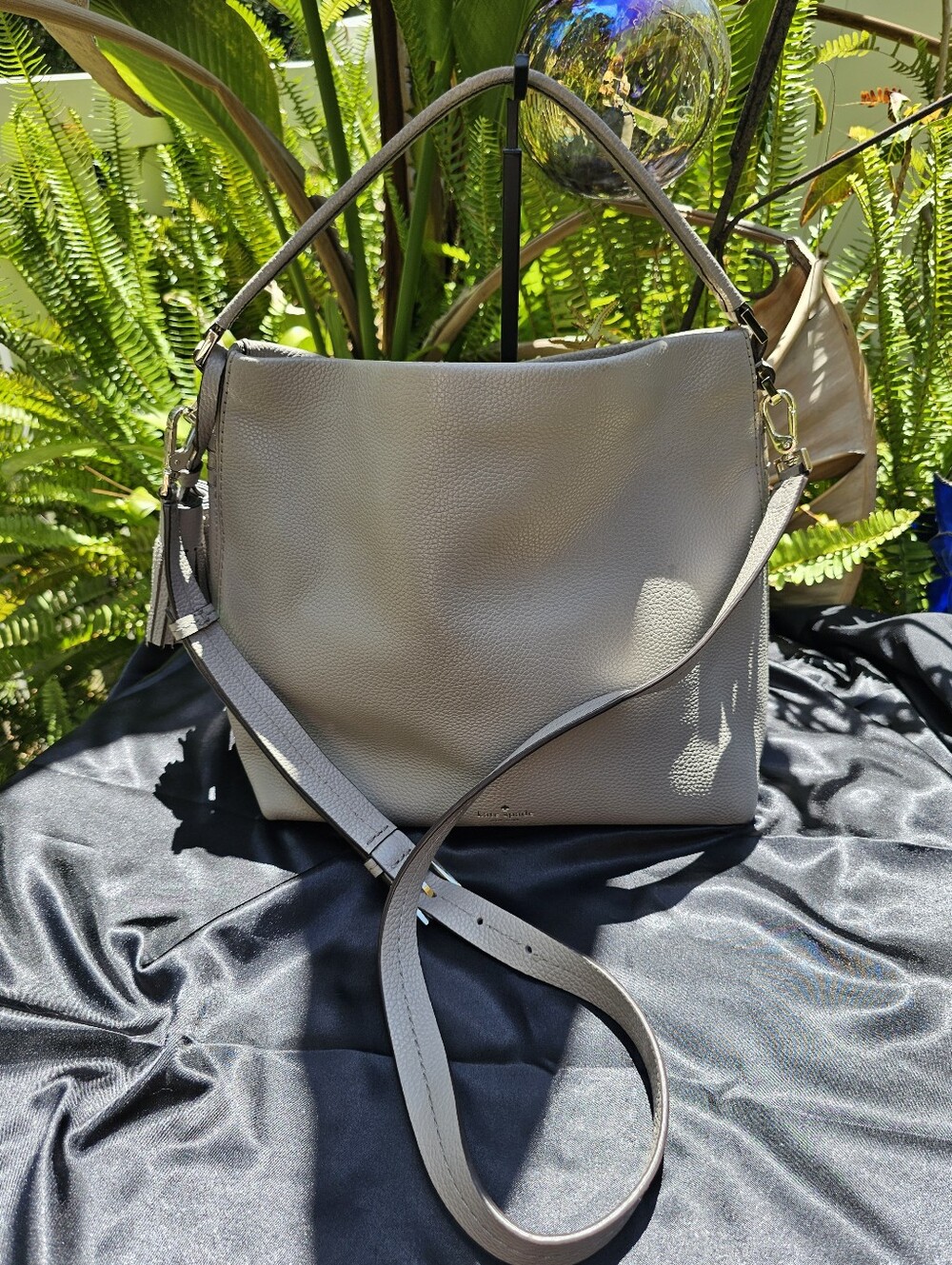 Kate Spade Leila Gray Pebbled Leather Bucket Hobo Bag Original Owner